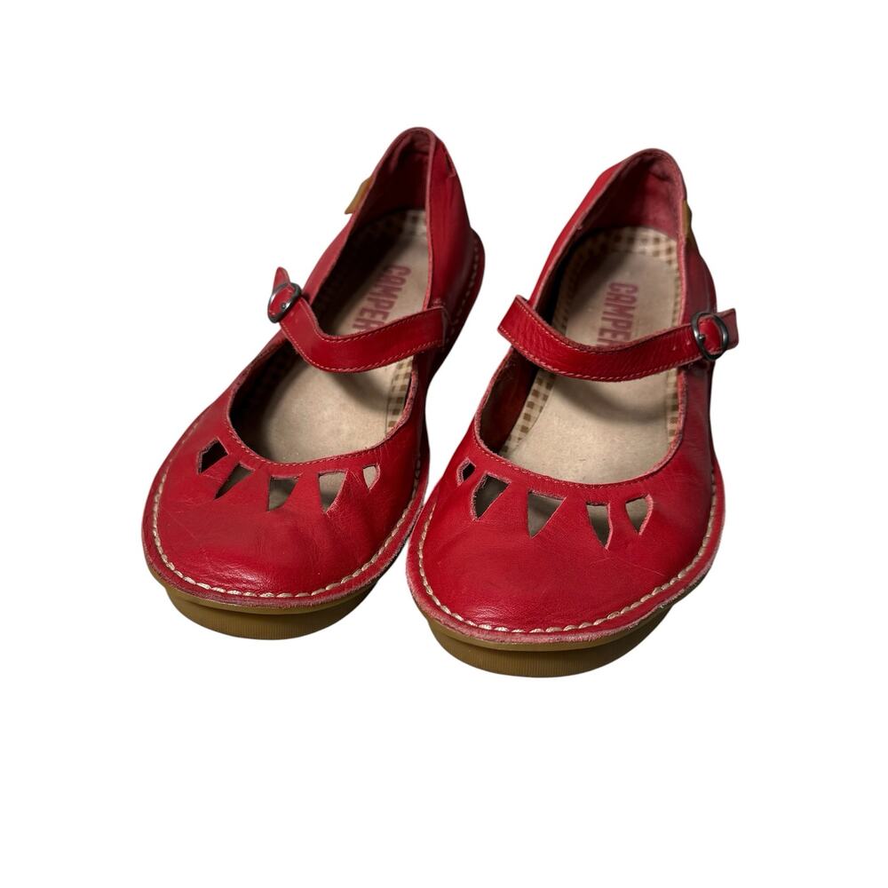 Camper 39 U.S. 8.5 Red Leather Mary Jane Ballet Flats Cut Out Indie Gorpcore
